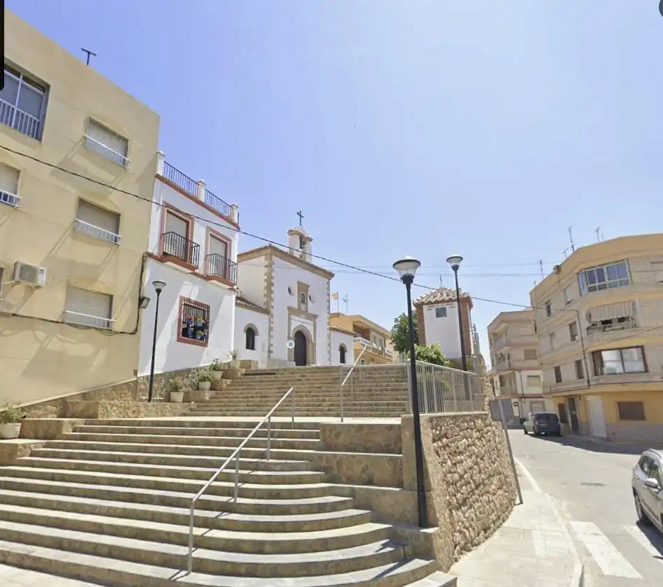 Casa en venta en Adra
