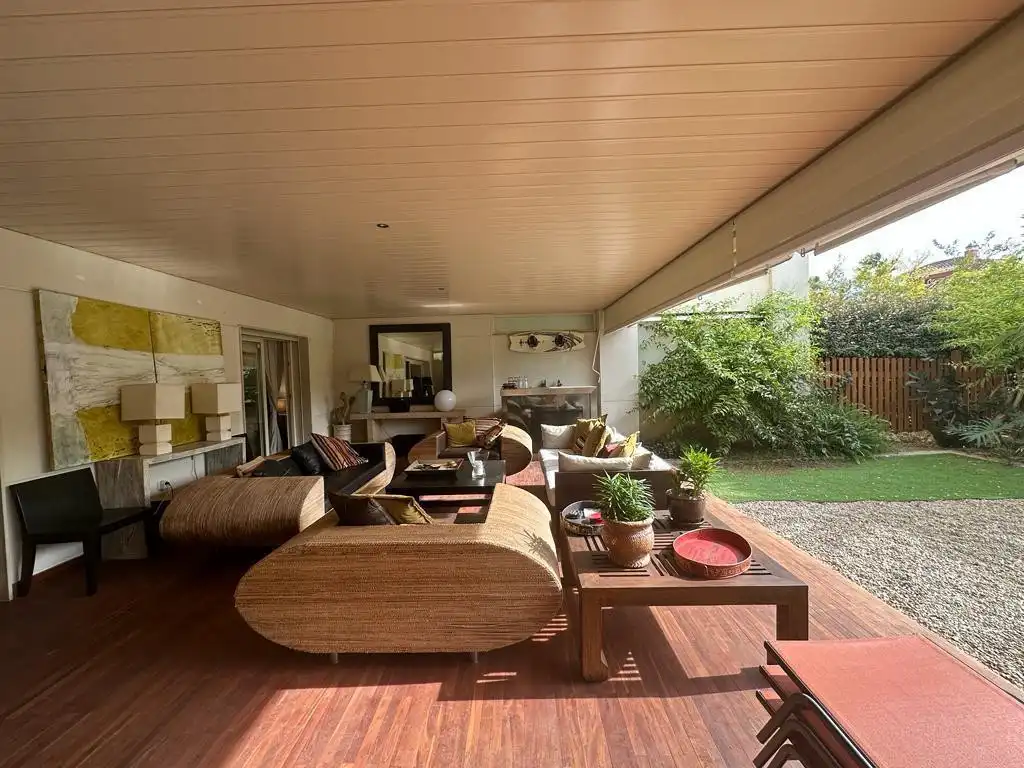 Terrasse von Erdgeschoss zur Miete in Marbella mit Klimaanlage, Privatgarten und Terrasse