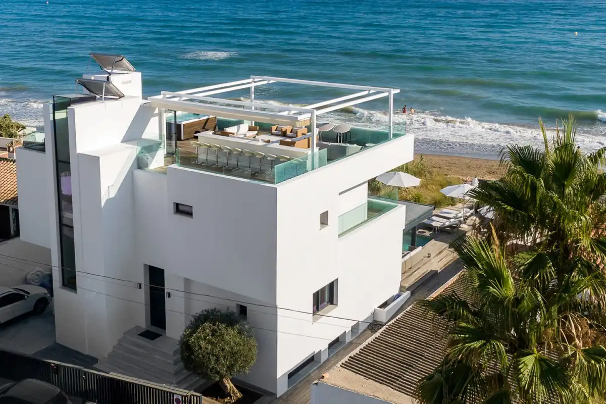 Terrassa de Casa o xalet en venda en Marbella amb Aire condicionat, Jardí privat i Terrassa
