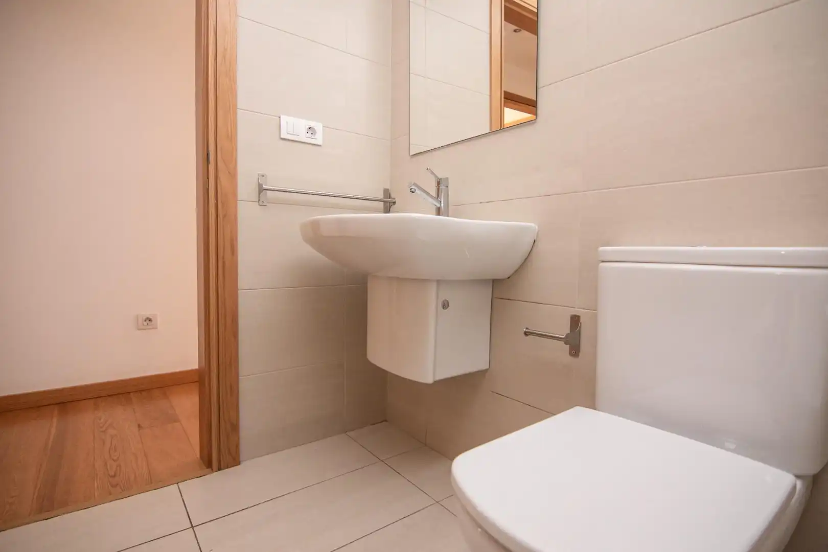 Baño de Piso en venta en A Coruña Capital  con Calefacción, Parquet y Trastero