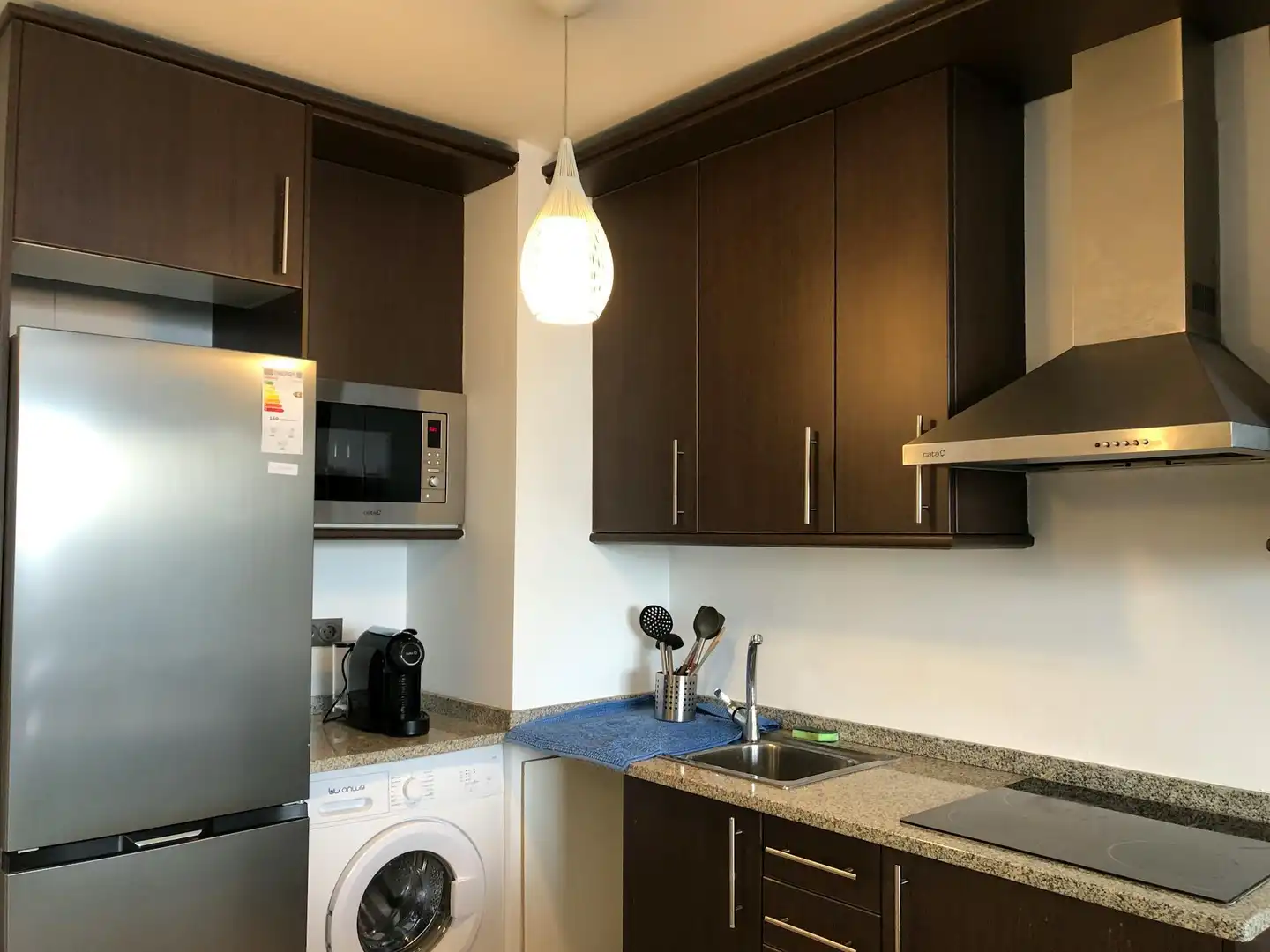 Cocina de Piso de alquiler en Madrid con Aire acondicionado, Calefacción y Amueblado