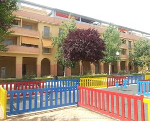Vista exterior de Pis de lloguer en Maracena amb Terrassa