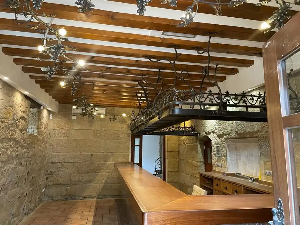 Country house zum Verkauf in Calle Mayor, Castañares de Rioja