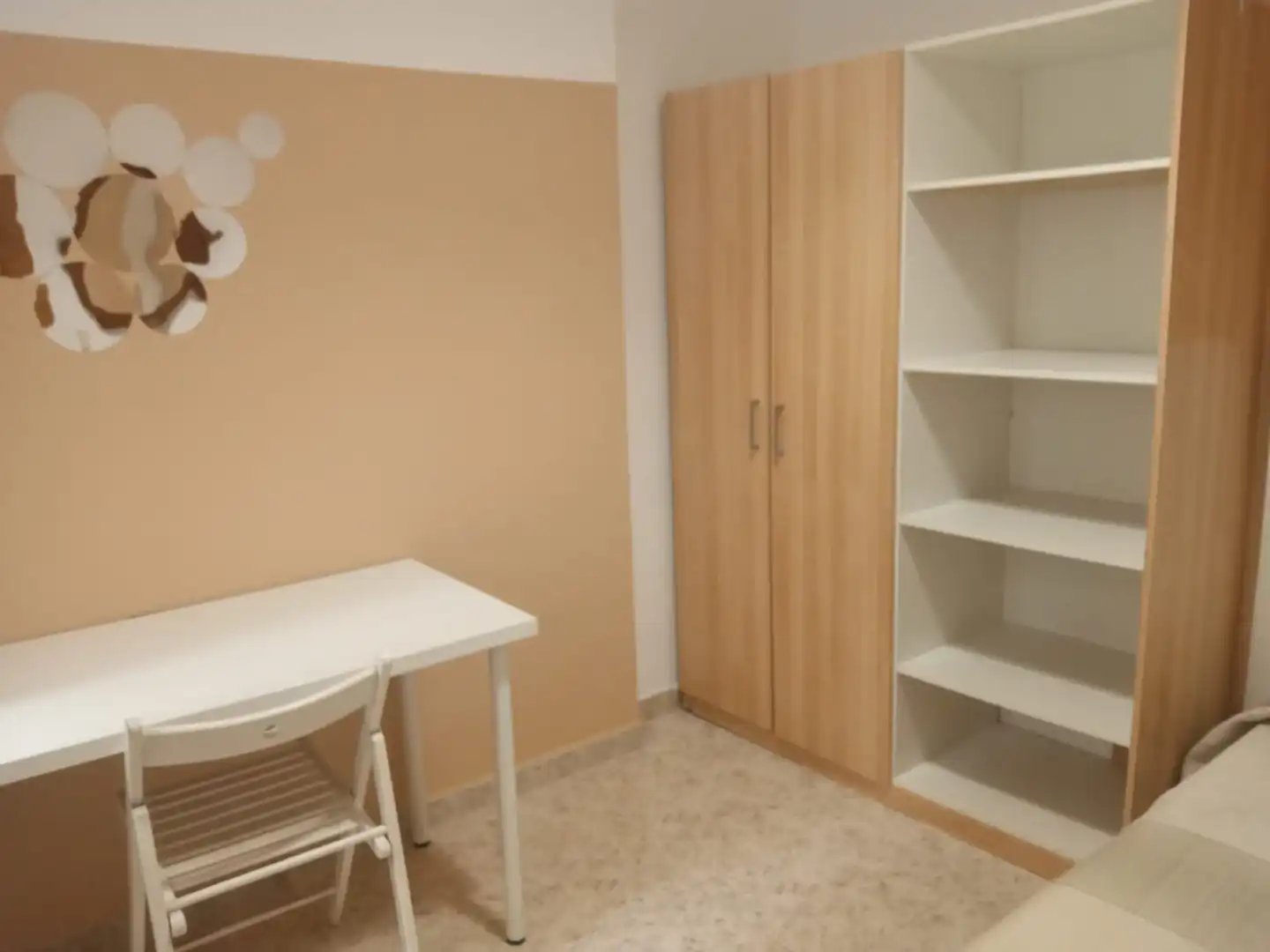 Room in Calle del Doctor Castelo, Ibiza de Madrid