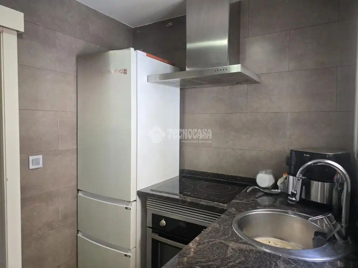 Kitchen of Flat for sale in Barcelona  with Air Conditioner and Balcony