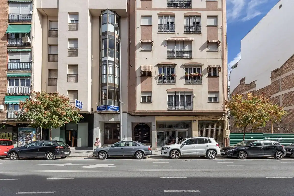 Exterior view of Flat for sale in Granada  with Air Conditioner, Heating and Alarm