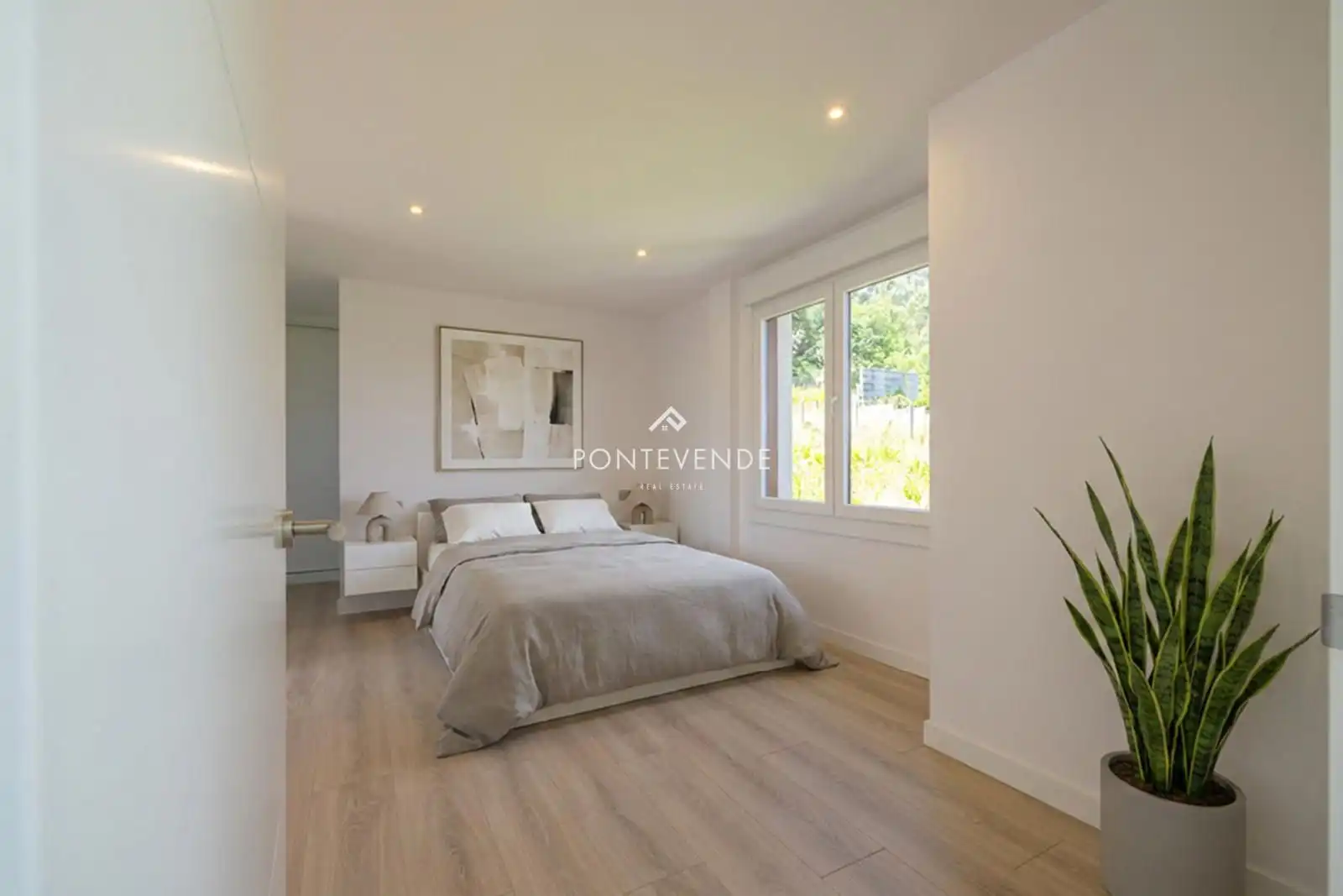 Bedroom of Houses for sale in Sanxenxo  with Private garden, Parquet flooring and Terrace