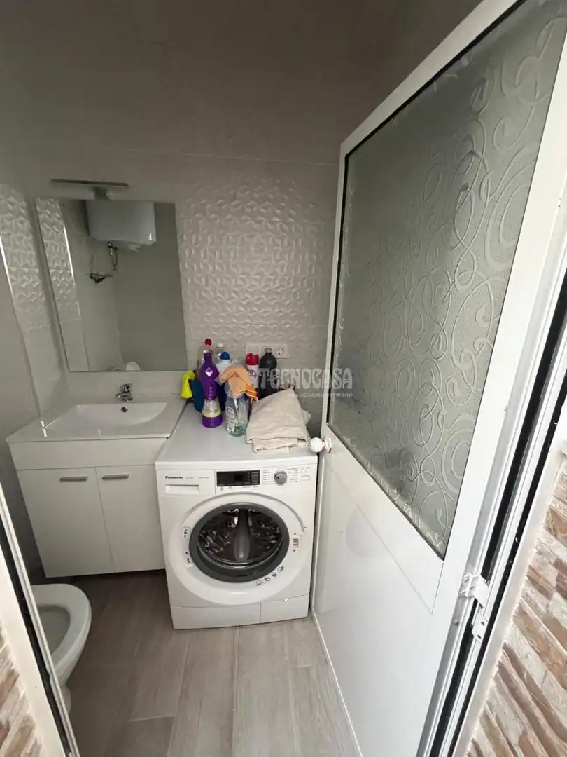 Badezimmer von Haus oder Chalet zum Verkauf in Lucena mit Möbliert