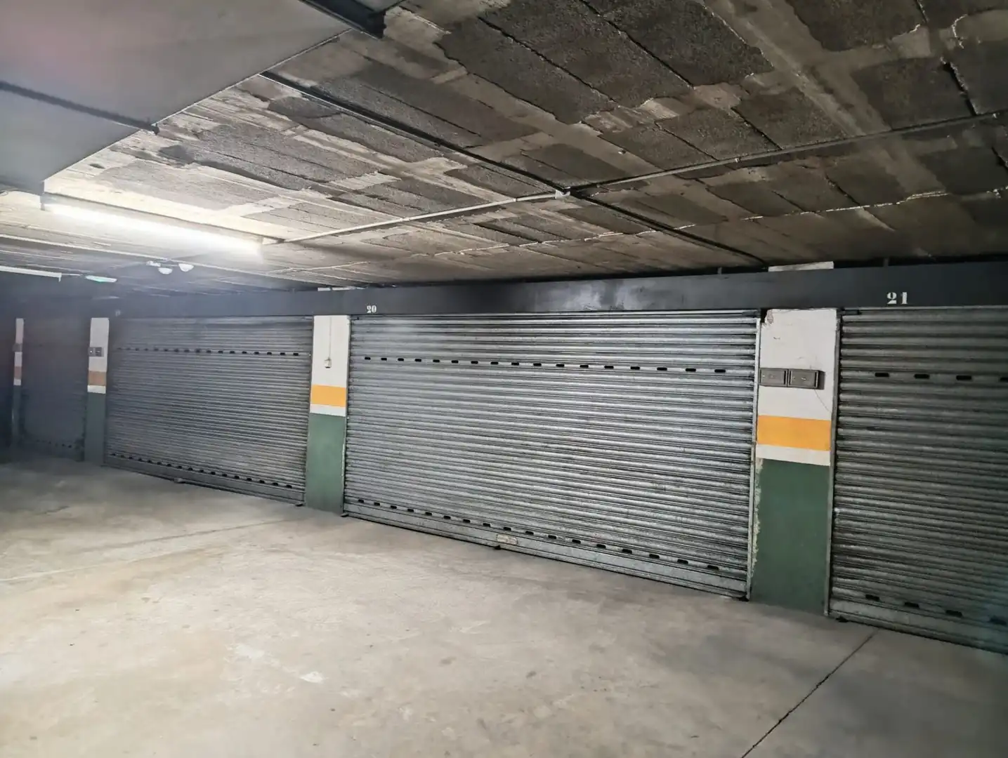 Einzelparkplatz zum Verkauf in Centre