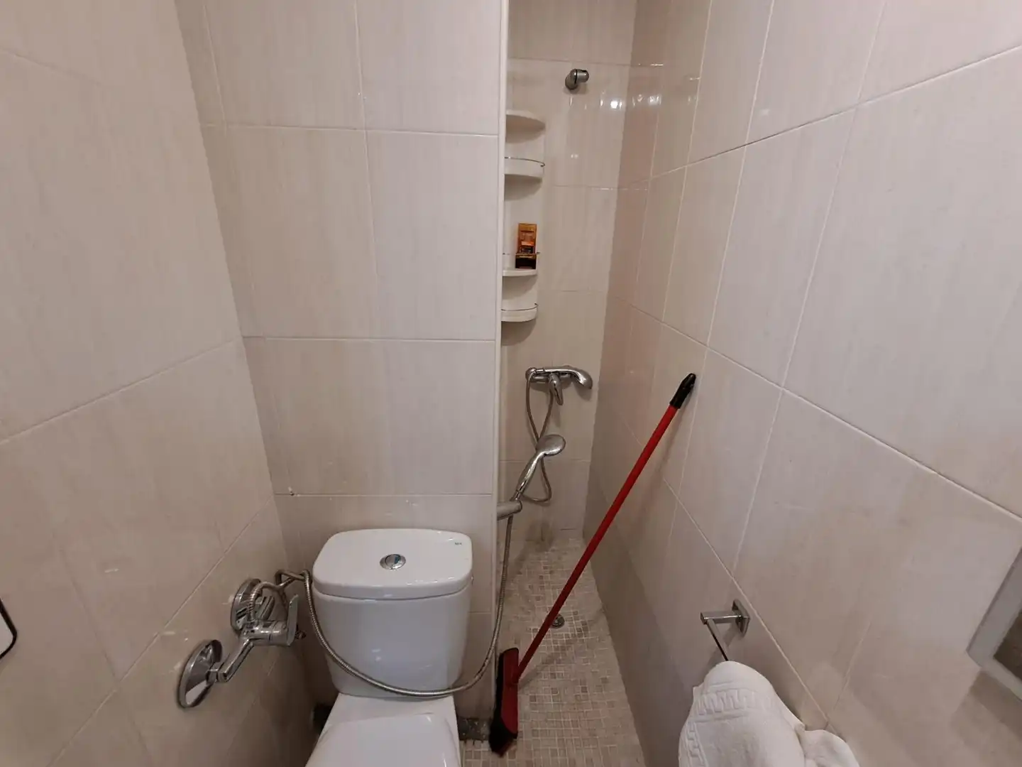 Bathroom of Commercial properties for rent in Sabadell