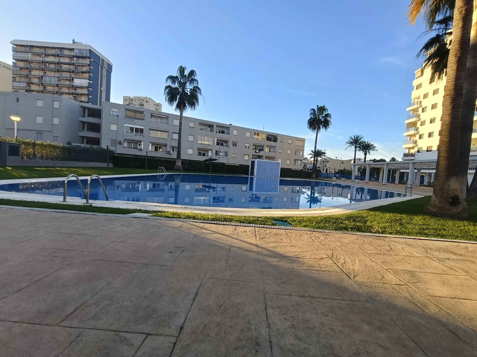 Swimming pool of Flat to rent in La Pobla de Farnals  with Balcony and Community pool
