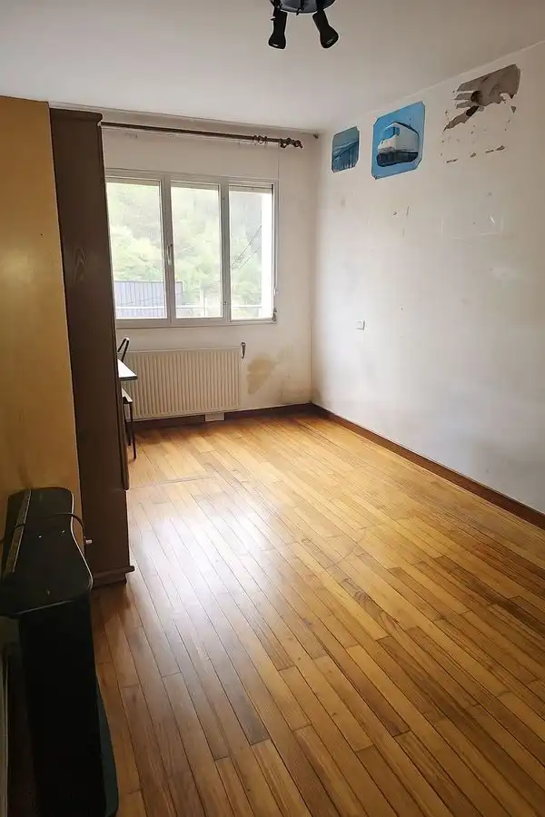 Habitación de Piso en venta en A Pontenova   con Calefacción, Amueblado y Lavadora