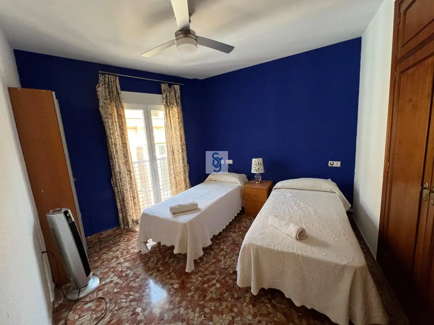 Habitación de Piso en venta en Málaga con Aire acondicionado, Amueblado y Lavadora