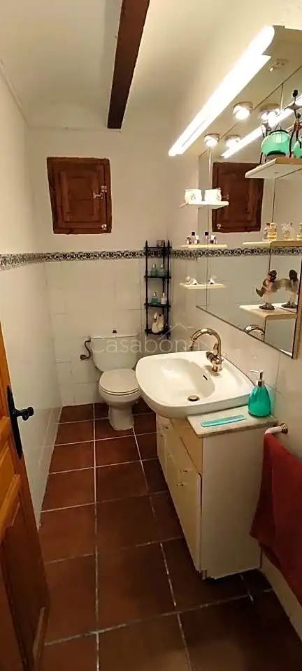 Baño de Finca rústica en venta en Arbúcies con Jardín privado, Terraza y Amueblado