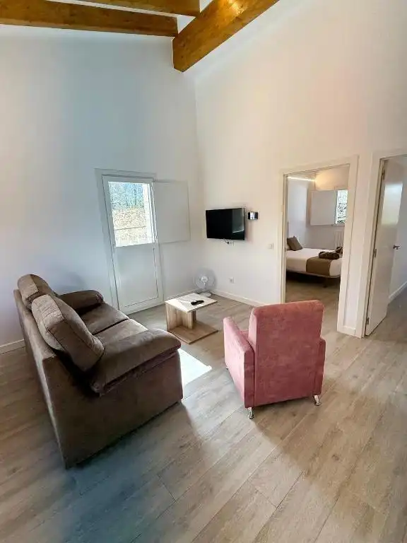 Wohnzimmer von Erdgeschoss zur Miete in Santa María de Cayón mit Heizung, Terrasse und Möbliert