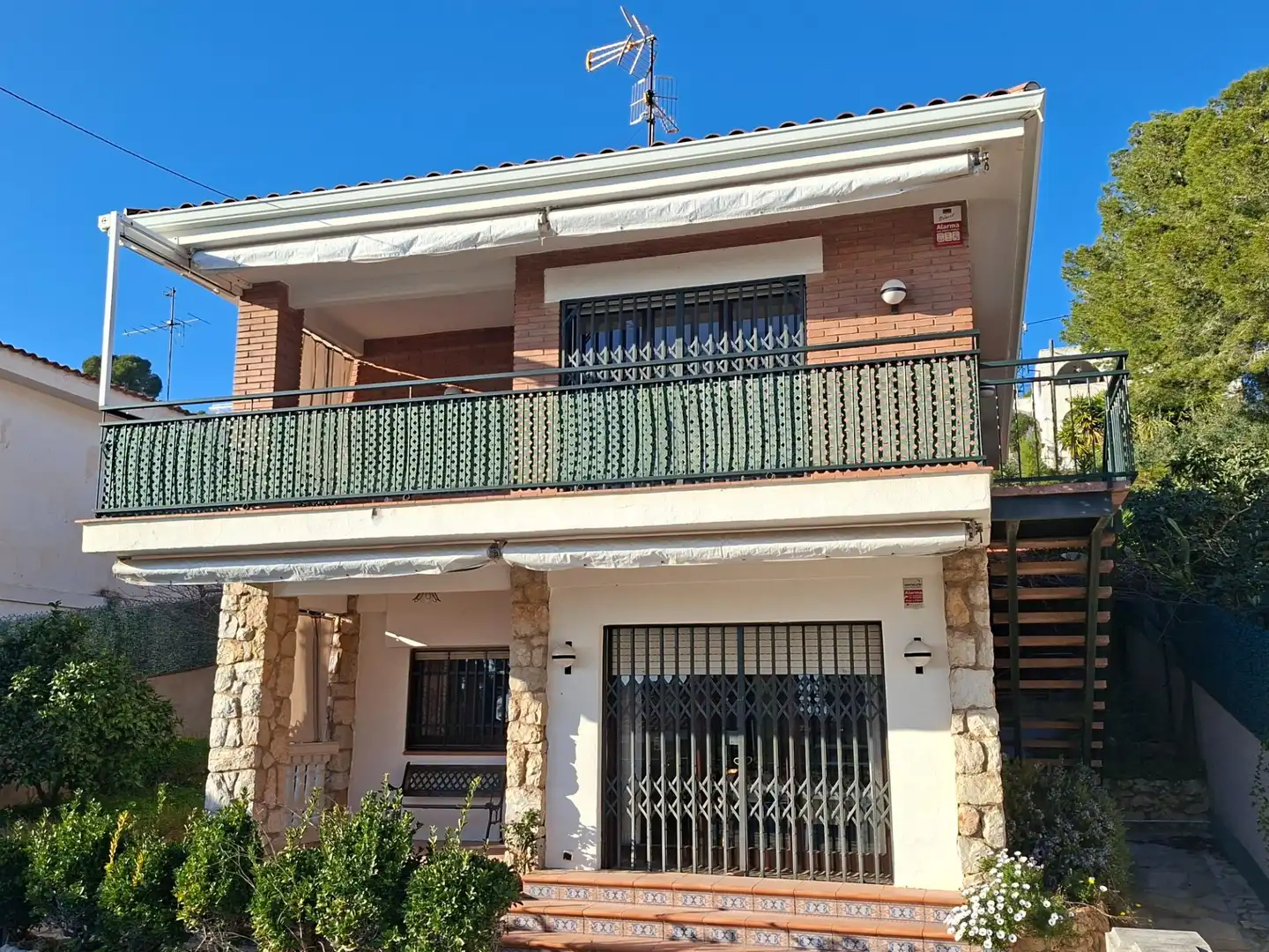 Exterior view of Houses for sale in Calafell  with Private garden, Terrace and Storage room