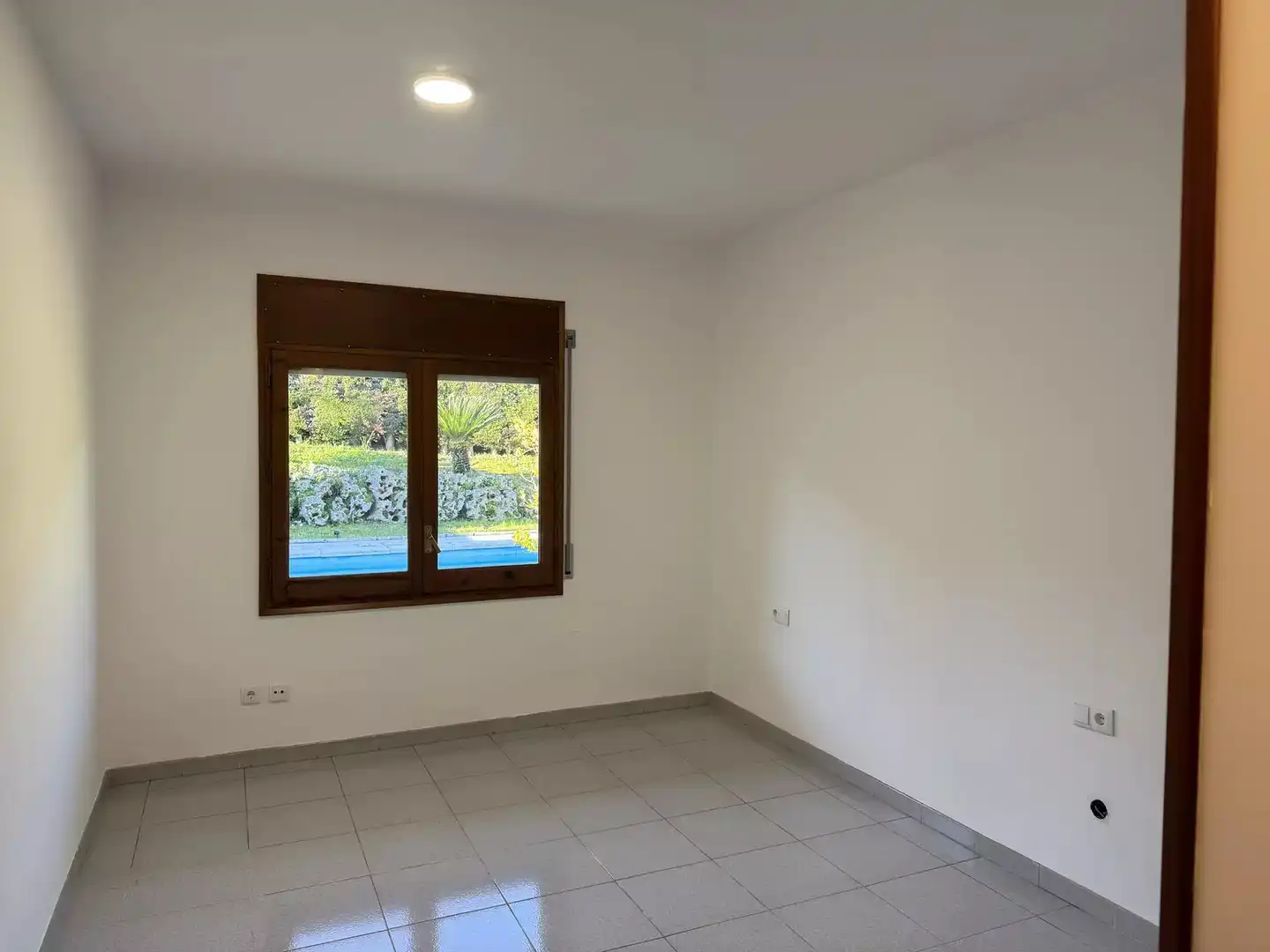 Houses for sale in Girona  with Air Conditioner, Heating and Terrace