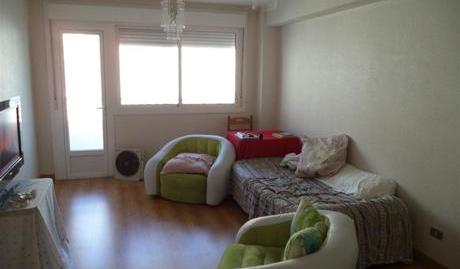 Photo 3 of Flat for sale in Calle Torrecedeira, Berbés - Peritos, Pontevedra