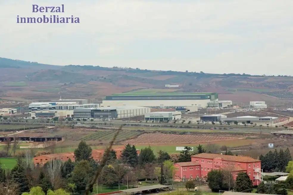 Außenansicht von Fabrik Grundstücke zum Verkauf in Navarrete