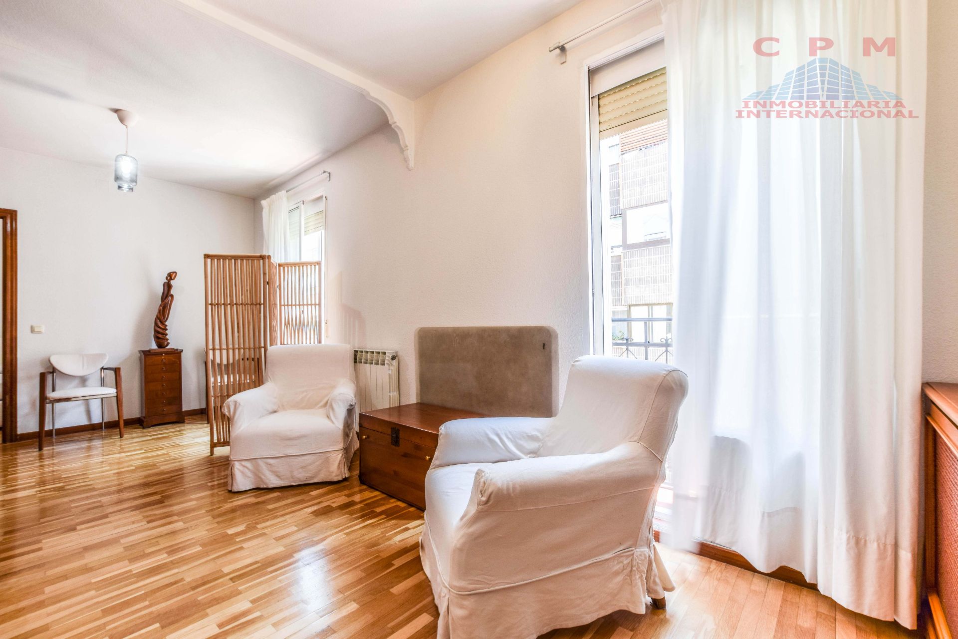 Dormitori de Pis de lloguer en  Madrid Capital amb Aire condicionat, Calefacció i Parquet