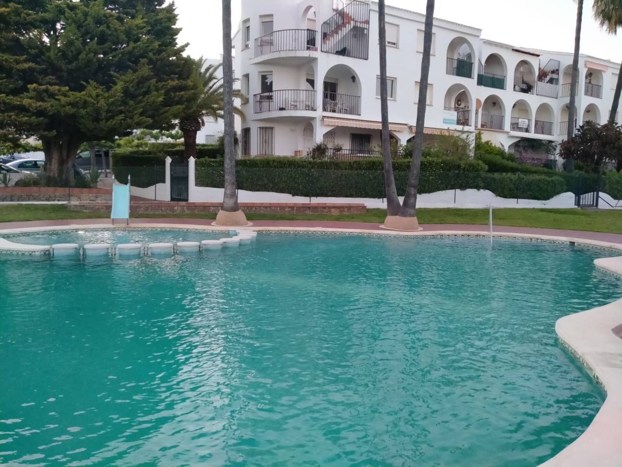 Swimming pool of Apartment for sale in Peñíscola / Peníscola  with Air Conditioner, Private garden and Community pool