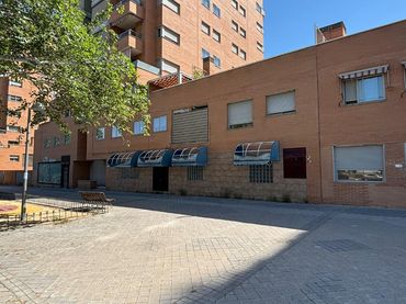 Local comercial en venda a Avenida de Córdoba
