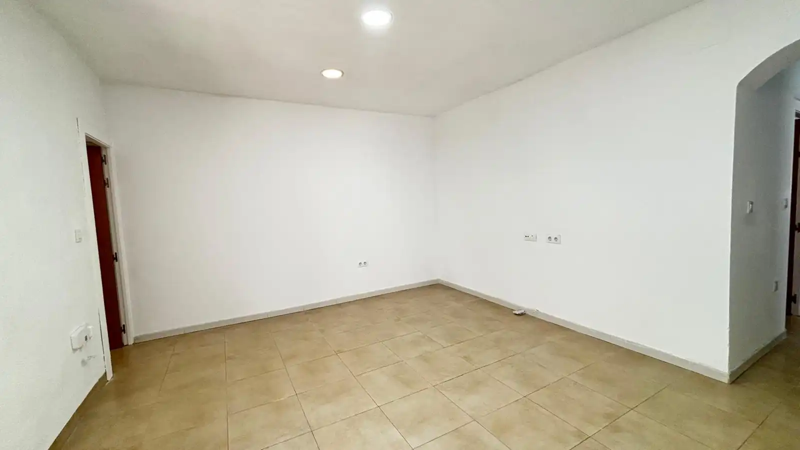 Casa adosada en venta en Calle Carretera de la Palma, Los Barreros - Cuatro Santos