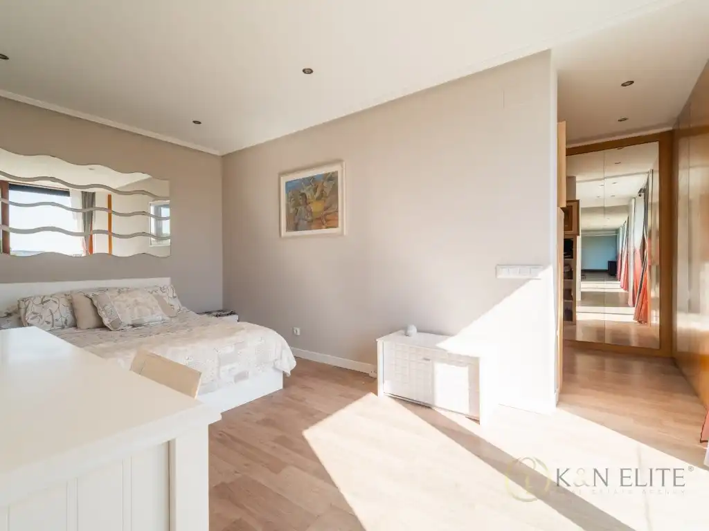 Detached house with pool for sale in Calle Castillo De Berlanga, imagen 8