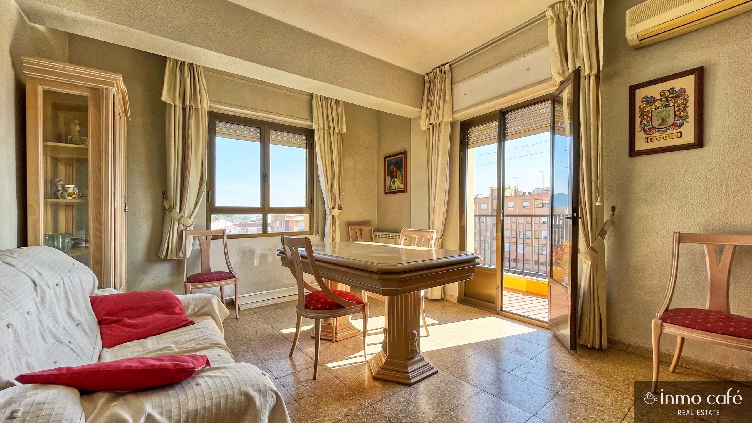 Dormitori de Pis en venda en L'Alcúdia de Crespins amb Balcó