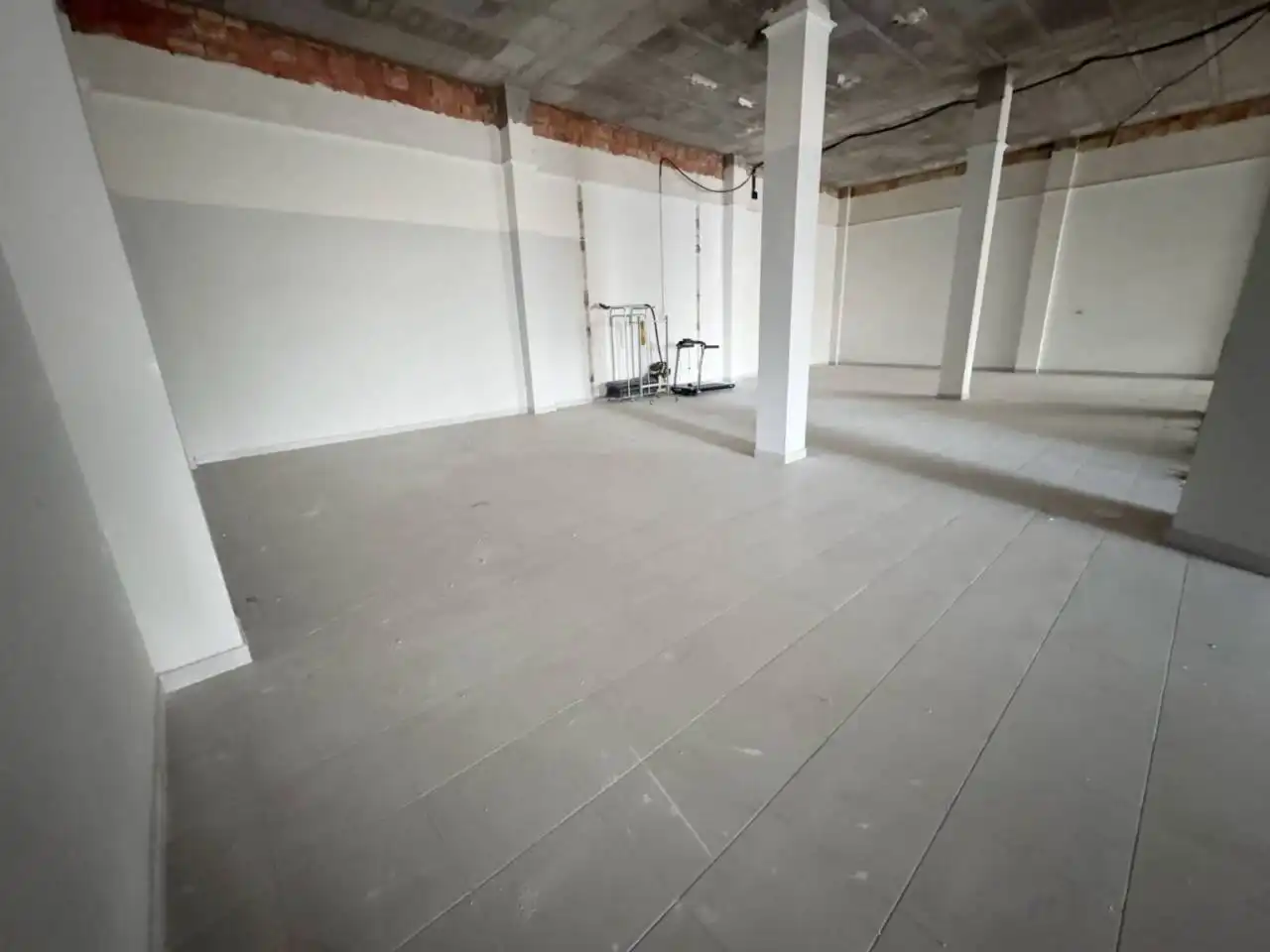 Commercial properties for rent in Oliva