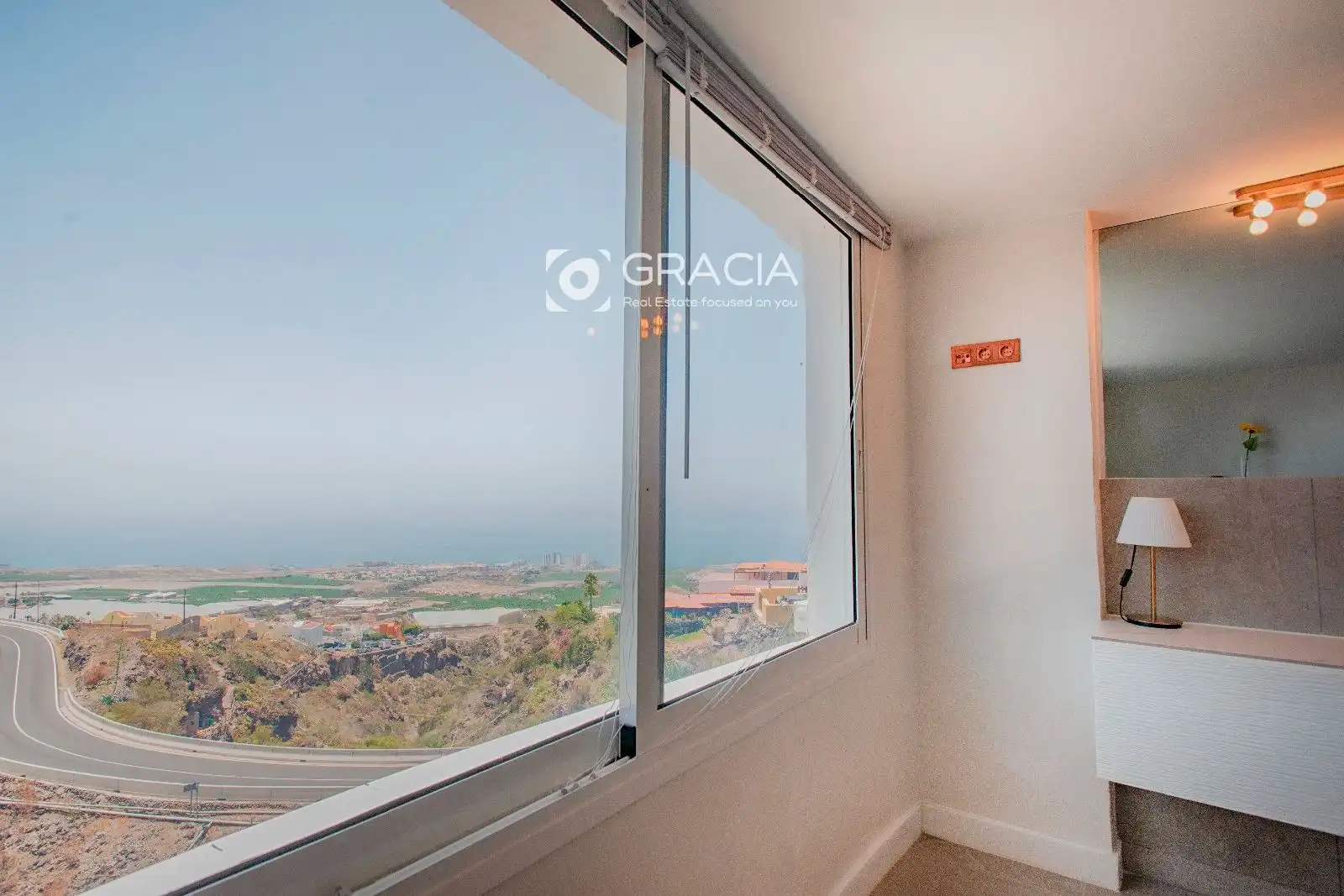 Dormitori de Casa adosada en venda en Adeje amb Jardí privat, Terrassa i Traster