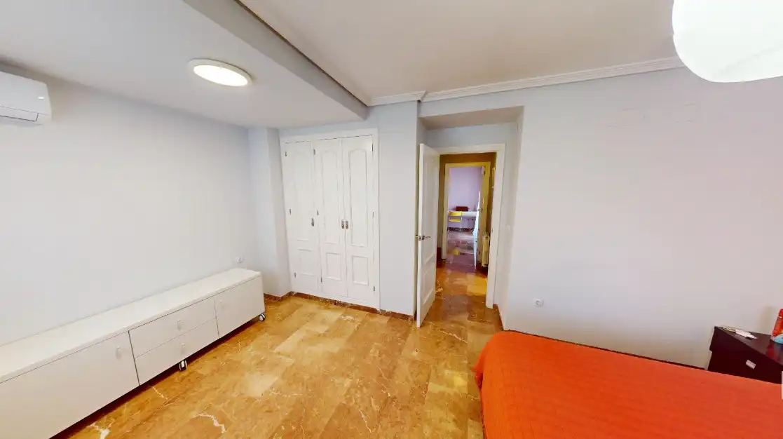 Dormitori de Casa o xalet en venda en Alicante / Alacant amb Aire condicionat, Calefacció i Traster