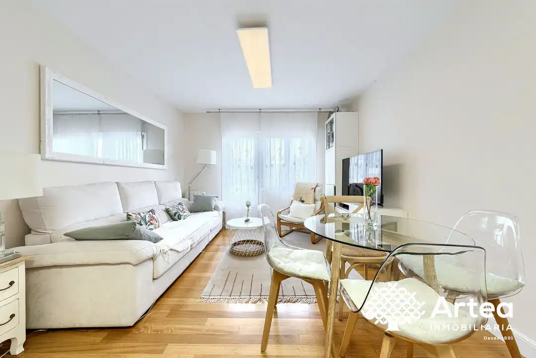 Sala de estar de Piso en venta en Bilbao  con Calefacción