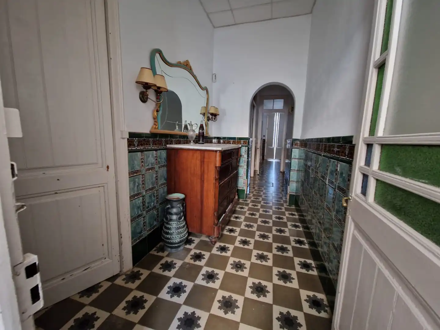Casa con jardín en venta en Carrer Santa Llogaia, imagen 2