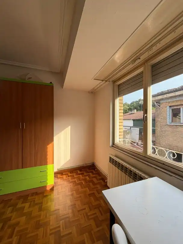 Habitación de Piso en venta en Langreo con Calefacción