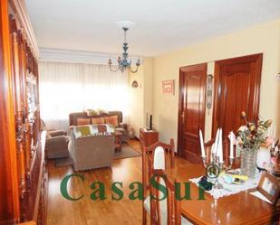 Living room of Flat for sale in Valladolid Capital  with Heating and Terrace