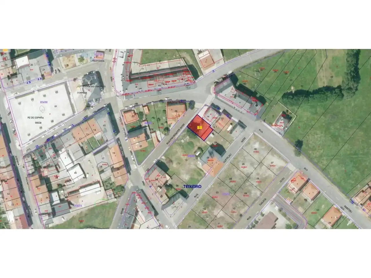 Terrenys i solars en venda a Rúa Emigrantes 1