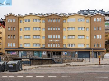 Wohnung mit Aufzug zum Verkauf in Urbanizacion Solynieve