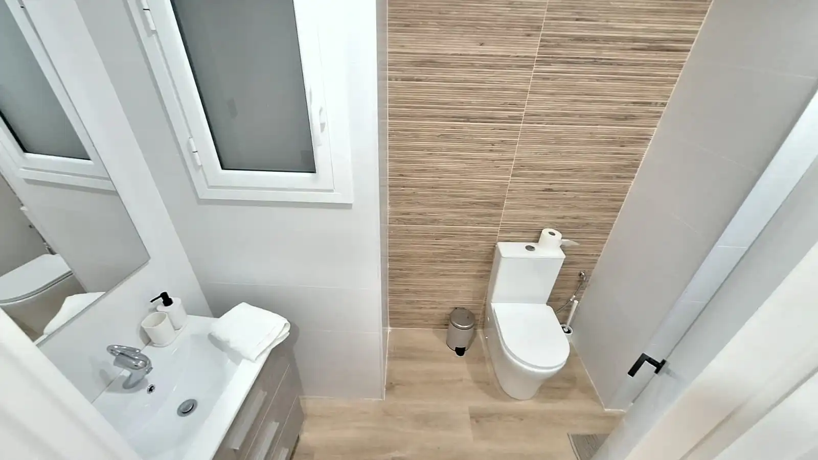 Badezimmer von Wohnungen zur Miete in Calafell