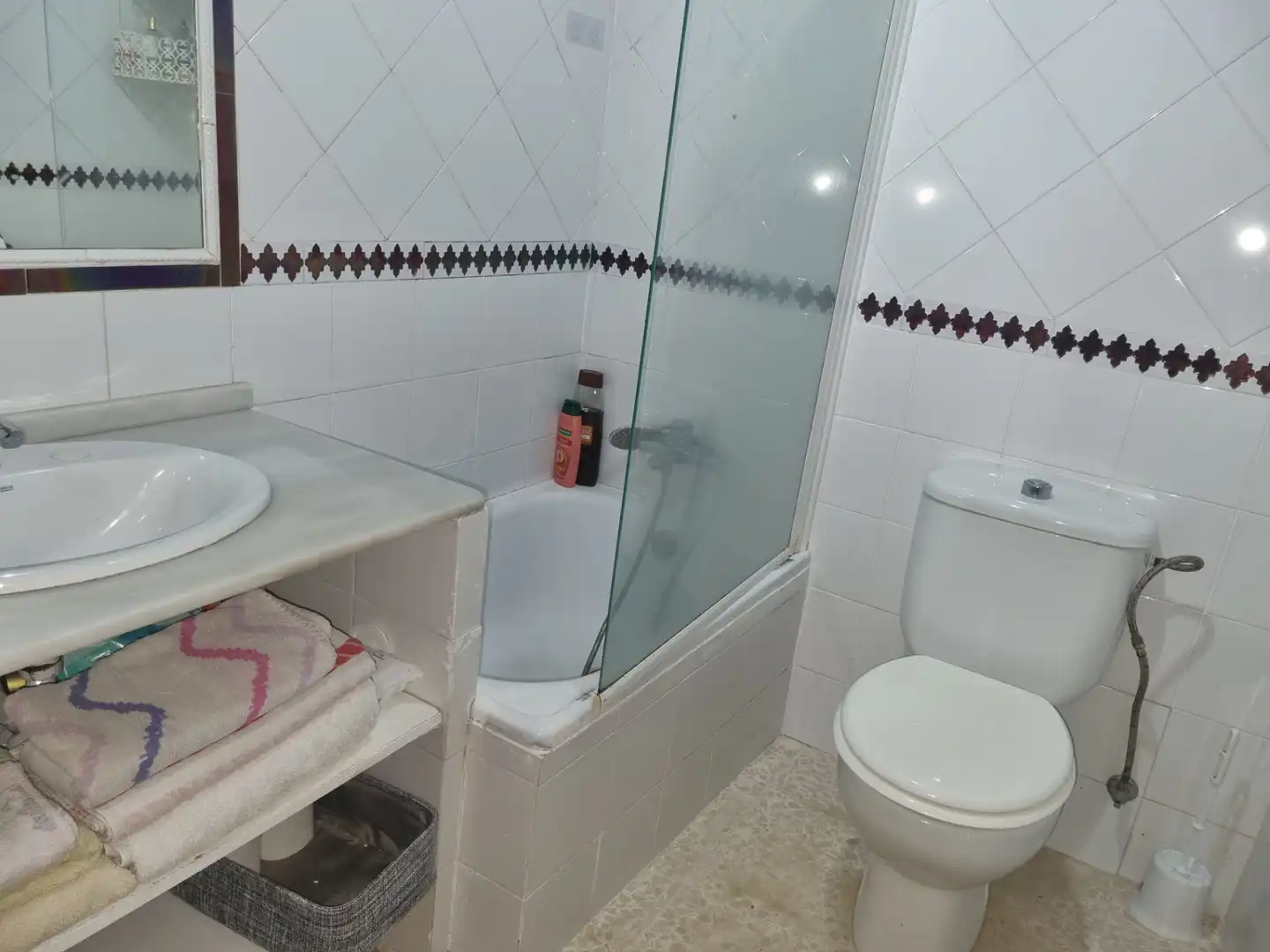 Bany de Casa adosada en venda en Chiclana de la Frontera amb Aire condicionat, Jardí privat i Terrassa