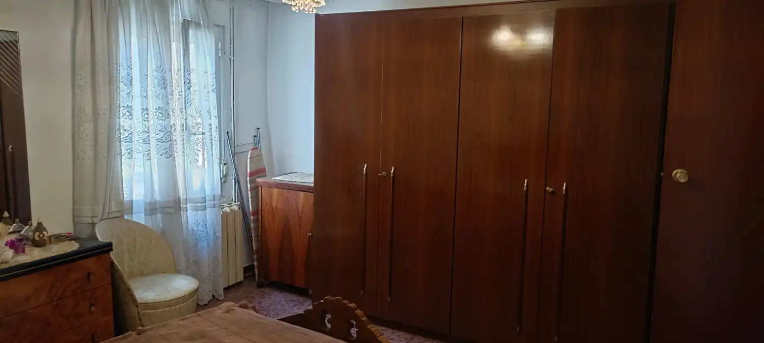 Dormitori de Casa o xalet en venda en Viguera amb Calefacció, Terrassa i Balcó