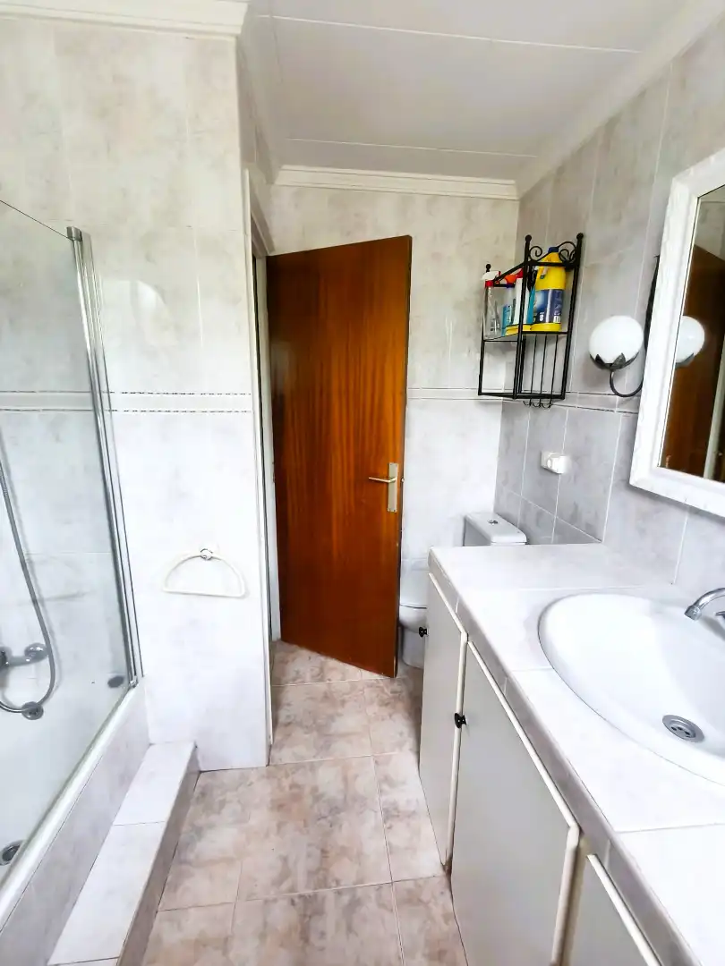 Baño de Casa o chalet en venta en Lliçà d'Amunt con Aire acondicionado, Jardín privado y Terraza