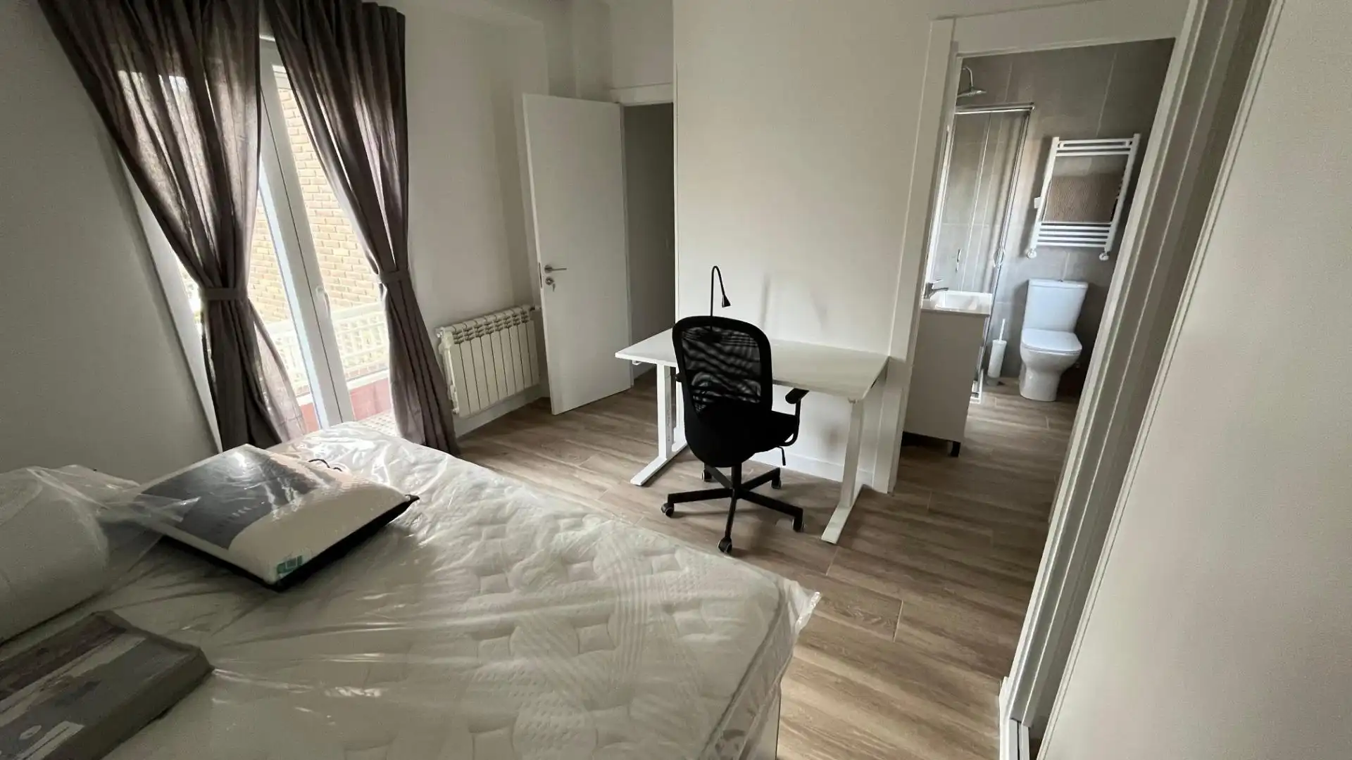 Bedroom of Flat for rent in Guadalajara  with Heating and Furnished