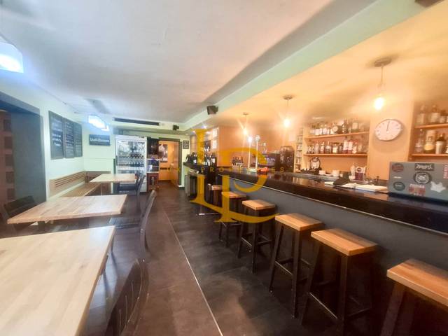 Local comercial en Venta en Carrer de l'Harmonia en Montbau