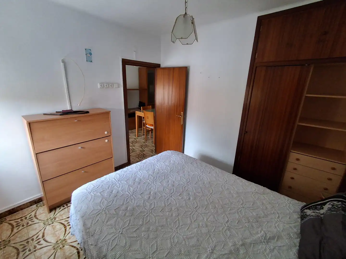 Habitación de Piso en venta en Cornellà de Llobregat