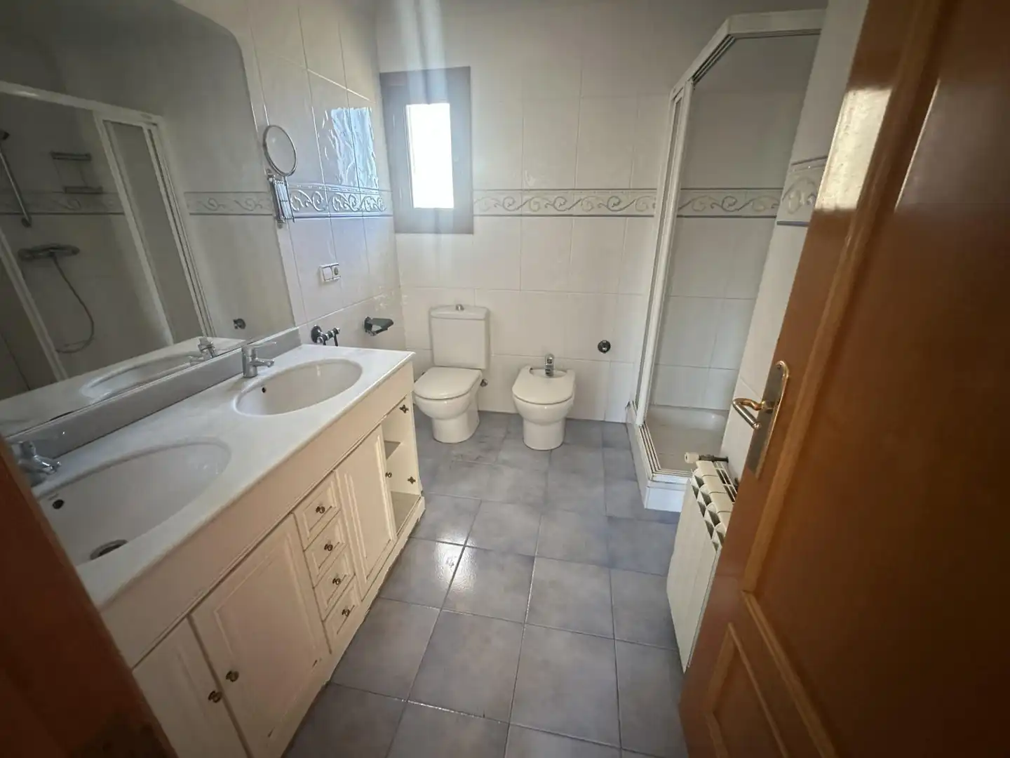 Bathroom of Houses for sale in El Campello  with Private garden and Swimming Pool