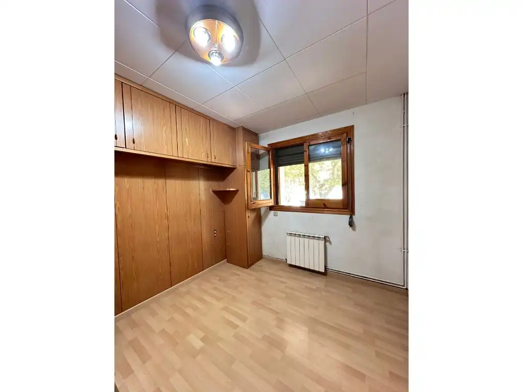 Habitación de Piso en venta en Gironella