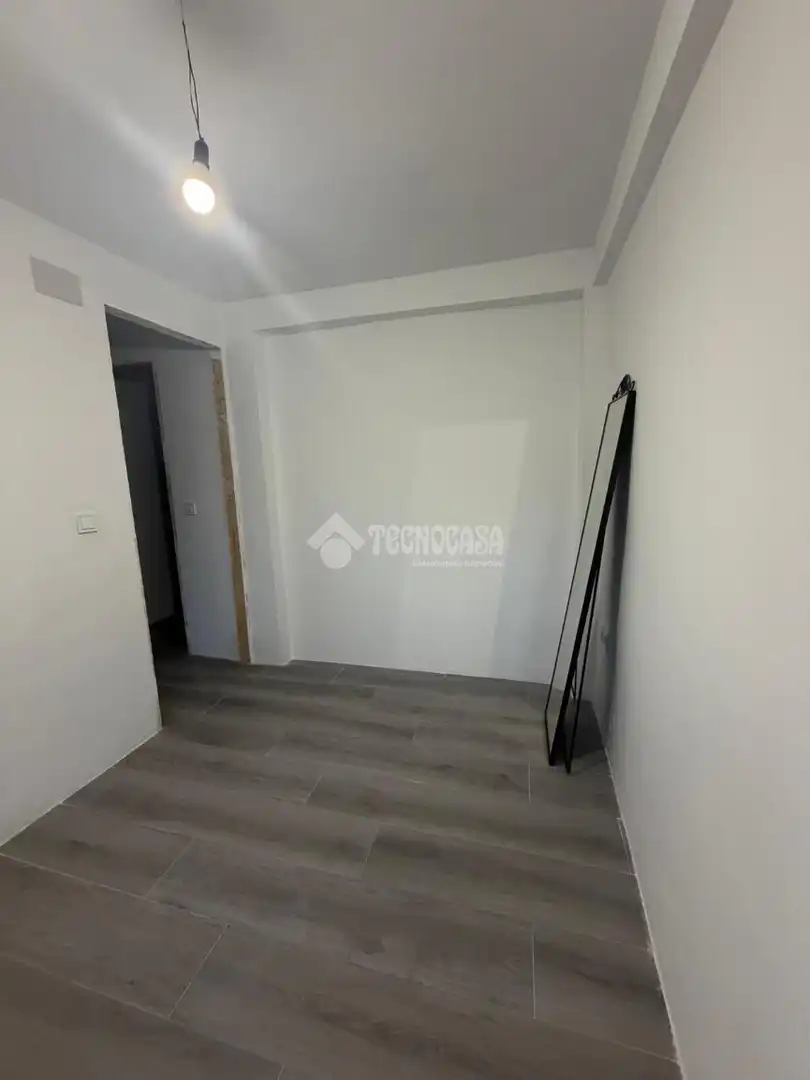 Flat for sale in Calle la Luisiana, imagen 16