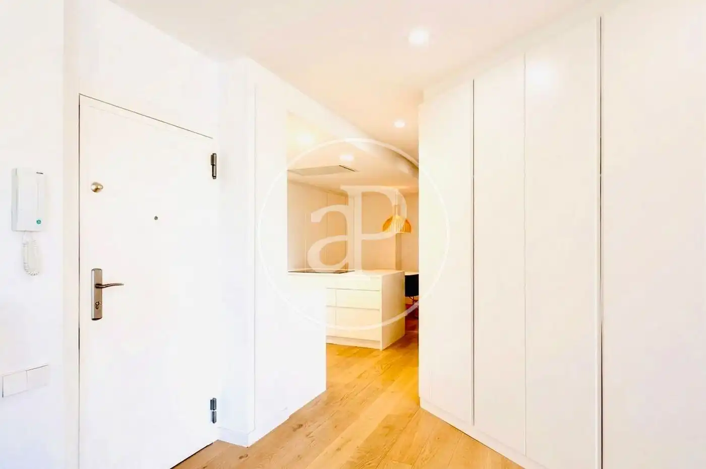 Flat for rent in Valencia  with Heating, Furnished and Balcony