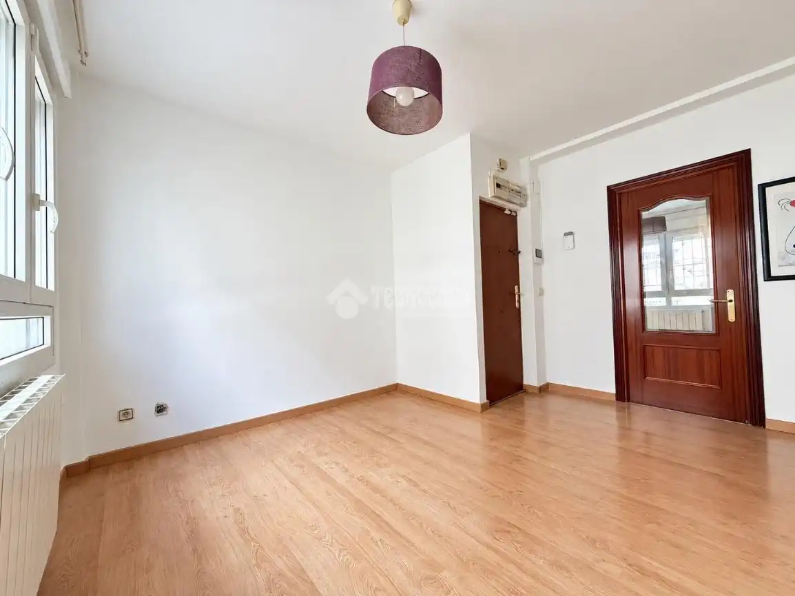 Piso con ascensor en venta en Moratalaz, imagen 2